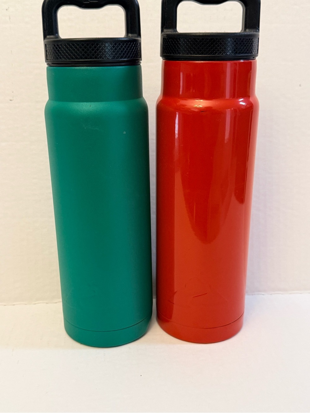 Green and Red Stainless Steel Insulated Water Bottles -Ozark Trail